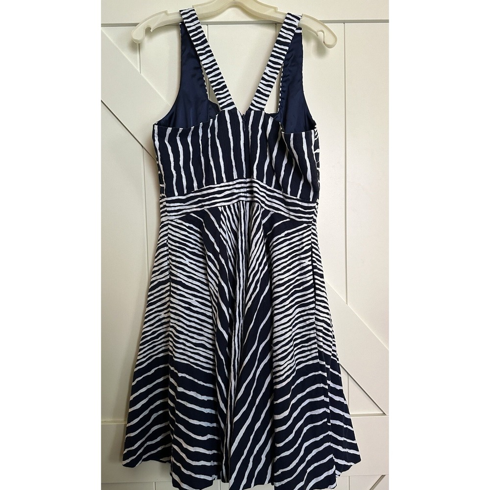 Eva Mendes Navy & White Striped A-line Dress Pockets Fit/Flair Size 12 - Picture 2 of 5